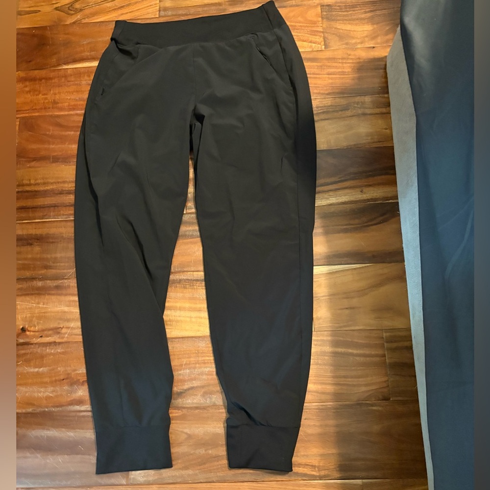Athleta Black Jogger Pants
